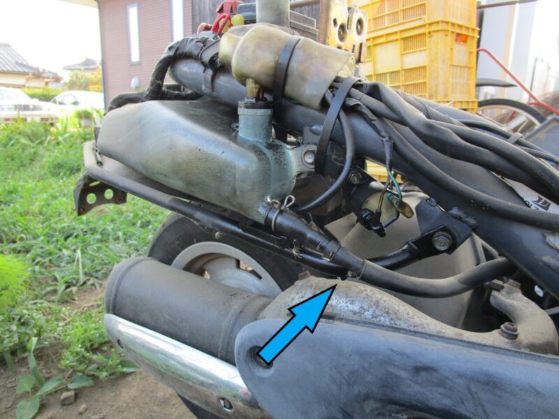 ホンダ・ジョーカー90のオイル漏れ画像
